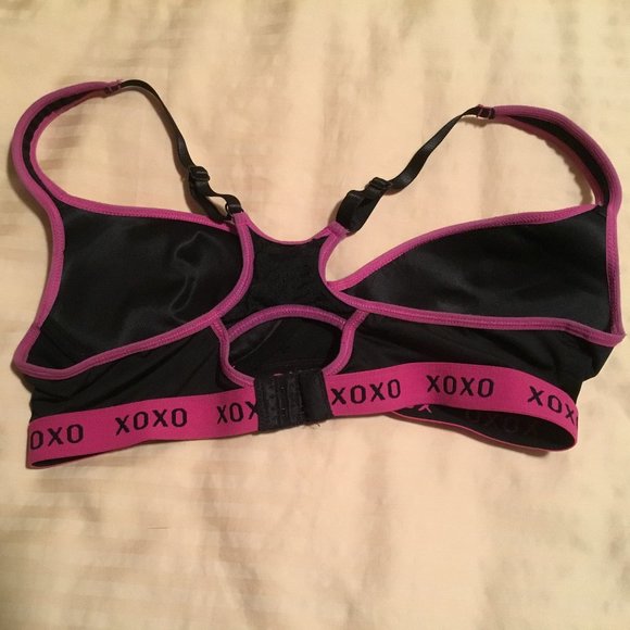 XOXO Sport Bra Black/Pink Size 34B EUC - Picture 2 of 5